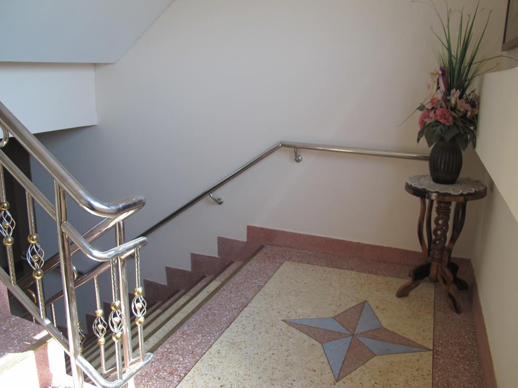 The Star Hotel Удон-Тхани Экстерьер фото